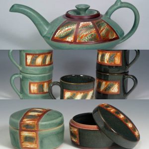Green or black teapot, mugs and boxes - Bandurchin